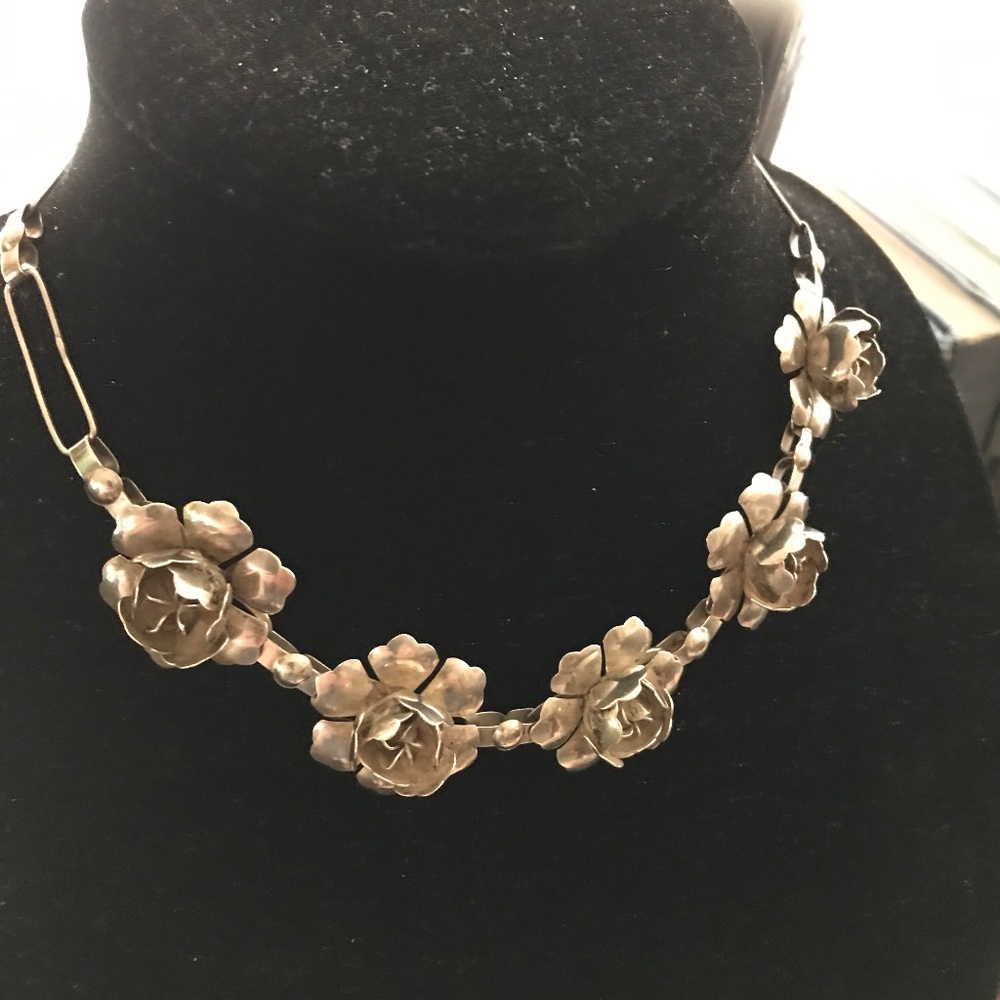 Vintage Sterling Silver Rose/Floral Choker